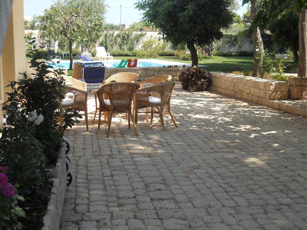 Il Giardino Dei Carrubi Villa Donnalucata  Exterior foto
